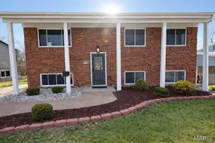 5226 Ville Maria Ln, Hazelwood, MO 63042 - Photo 28