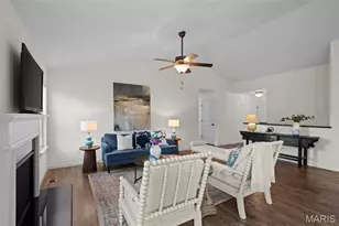 347 Wilhelmine Ct, Ballwin, MO 63021 - Photo 4