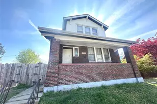 3718 S Spring Ave, Saint Louis, MO 63116 - Photo 2
