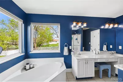 1437 Sunview Drive, O'Fallon, MO 63366 - Photo 42