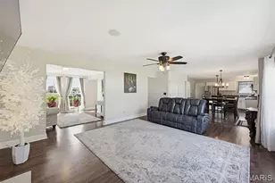 1437 Sunview Dr, O'Fallon, MO 63366 - Photo 14