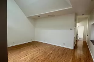 4173 Humphrey St, Saint Louis, MO 63116 - Photo 6