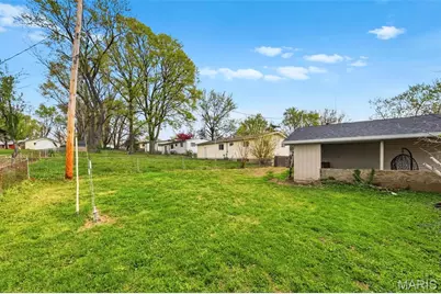 8339 Latty Avenue, Hazelwood, MO 63042 - Photo 26