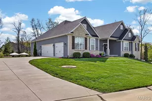 6106 Knights Table Ct, Saint Charles, MO 63304 - Photo 2