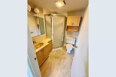 1130 S Mason Road, Saint Louis, MO 63131 - Photo 12