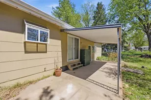 3020 Nettie Dr, Mehlville, MO 63129 - Photo 6