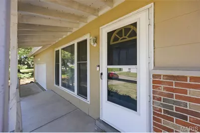 3020 Nettie Dr, Mehlville, MO 63129 - Photo 4