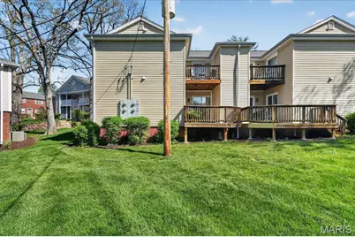 9028 Cardinal Terrace, Brentwood, MO 63144 - Photo 18