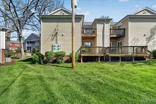 9028 Cardinal Terrace, Brentwood, MO 63144 - Photo 18