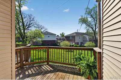 9028 Cardinal Terrace, Brentwood, MO 63144 - Photo 18