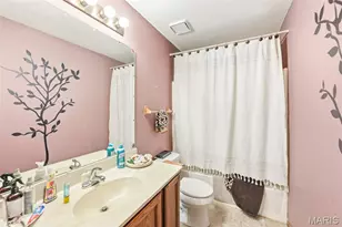 950 Haversham Dr, Saint Charles, MO 63304 - Photo 50