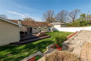 4851 Arevalo Dr, Saint Louis, MO 63128 - Photo 42