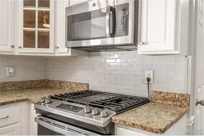 4851 Arevalo Drive, Saint Louis, MO 63128 - Photo 10
