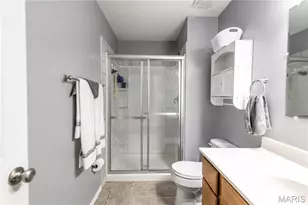 4851 Arevalo Dr, Saint Louis, MO 63128 - Photo 60