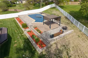 4851 Arevalo Dr, Saint Louis, MO 63128 - Photo 38