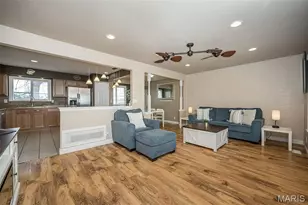 404 Elmwood Dr, Saint Charles, MO 63301 - Photo 4