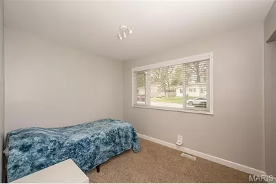 404 Elmwood Drive, Saint Charles, MO 63301 - Photo 16