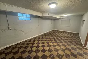 401 S Clark Ave, Saint Louis, MO 63135 - Photo 24