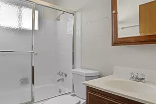 7443 Foxfield Dr, Hazelwood, MO 63042 - Photo 14
