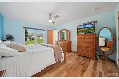 2136 Riding Spur Drive, Maryland Heights, MO 63146 - Photo 22