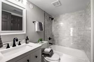 1084 Mersey Bend Dr, Saint Louis, MO 63129 - Photo 14