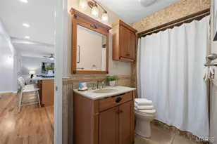 731 Carriage Ln, Hazelwood, MO 63042 - Photo 16