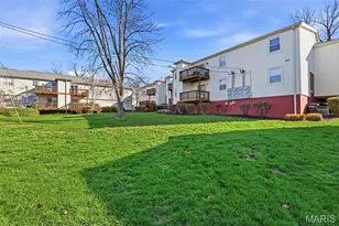 1511 Oriole Ln, Brentwood, MO 63144 - Photo 16