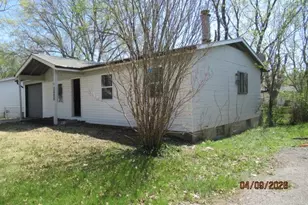 1420 Redman Blvd, Spanish Lake, MO 63138 - Photo 2