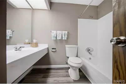 444 N Clay Avenue #3L, Kirkwood, MO 63122 - Photo 8