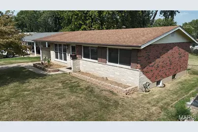 1445 Bobbinray Avenue, Florissant, MO 63031 - Photo 2