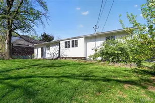 10618 Woodwind Dr, Saint Louis, MO 63136 - Photo 6