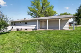 504 Topaz Ave, Saint Louis, MO 63137 - Photo 6
