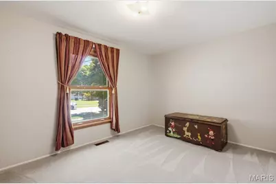 893 Oklahoma Avenue, Ballwin, MO 63021 - Photo 26