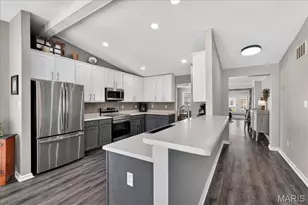 1714 Briarmanor Dr, Lake Saint Louis, MO 63367 - Photo 14
