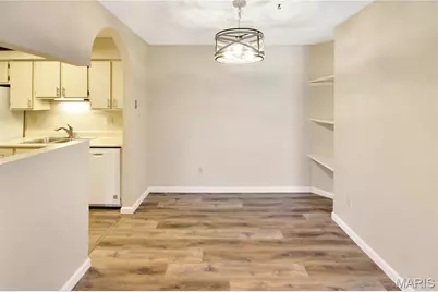 121 Shirley Ridge Drive, Saint Charles, MO 63304 - Photo 6