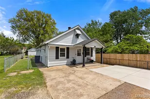 3929 Bates St, Saint Louis, MO 63116 - Photo 2