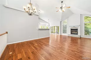 315 Glasgow Dr, Saint Charles, MO 63301 - Photo 12