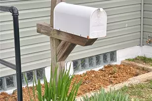 1018 Lynwood Dr, Rolla, MO 65401 - Photo 2