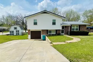 1255 Diane St, Saint Clair, MO 63077 - Photo 2
