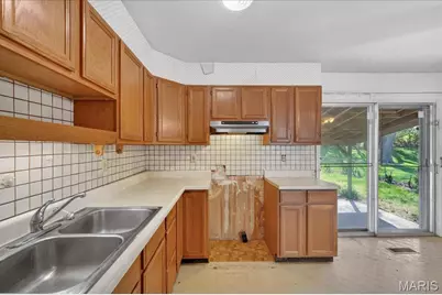 [Address not provided], Florissant, MO 63033 - Photo 10