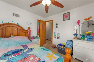 10835 Mallory Dr, Saint Louis, MO 63123 - Photo 18