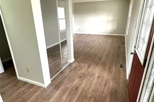 729 N Yosemite Ct, Saint Peters, MO 63376 - Photo 8