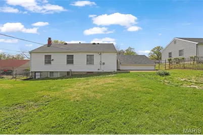 332 Providence Road, Ballwin, MO 63011 - Photo 32