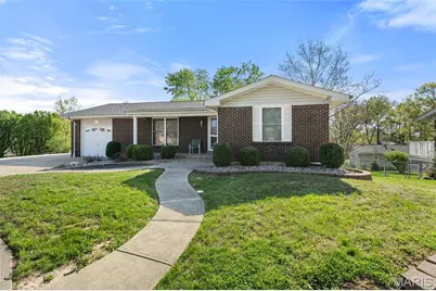 5730 Luffbury Circle, Oakville, MO 63129 - Photo 1