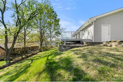 5730 Luffbury Circle, Oakville, MO 63129 - Photo 34