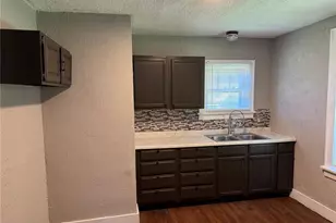 6033 Grimshaw Ave, Pine Lawn, MO 63120 - Photo 10