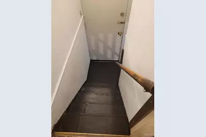 6033 Grimshaw Avenue, Pine Lawn, MO 63120 - Photo 4