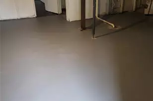 6033 Grimshaw Ave, Pine Lawn, MO 63120 - Photo 8