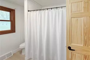 1020 W Taylor St, Bowling Green, MO 63334 - Photo 10