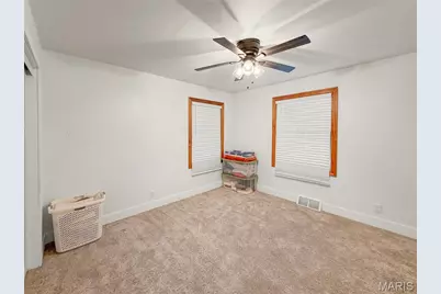 1020 W Taylor Street, Bowling Green, MO 63334 - Photo 14
